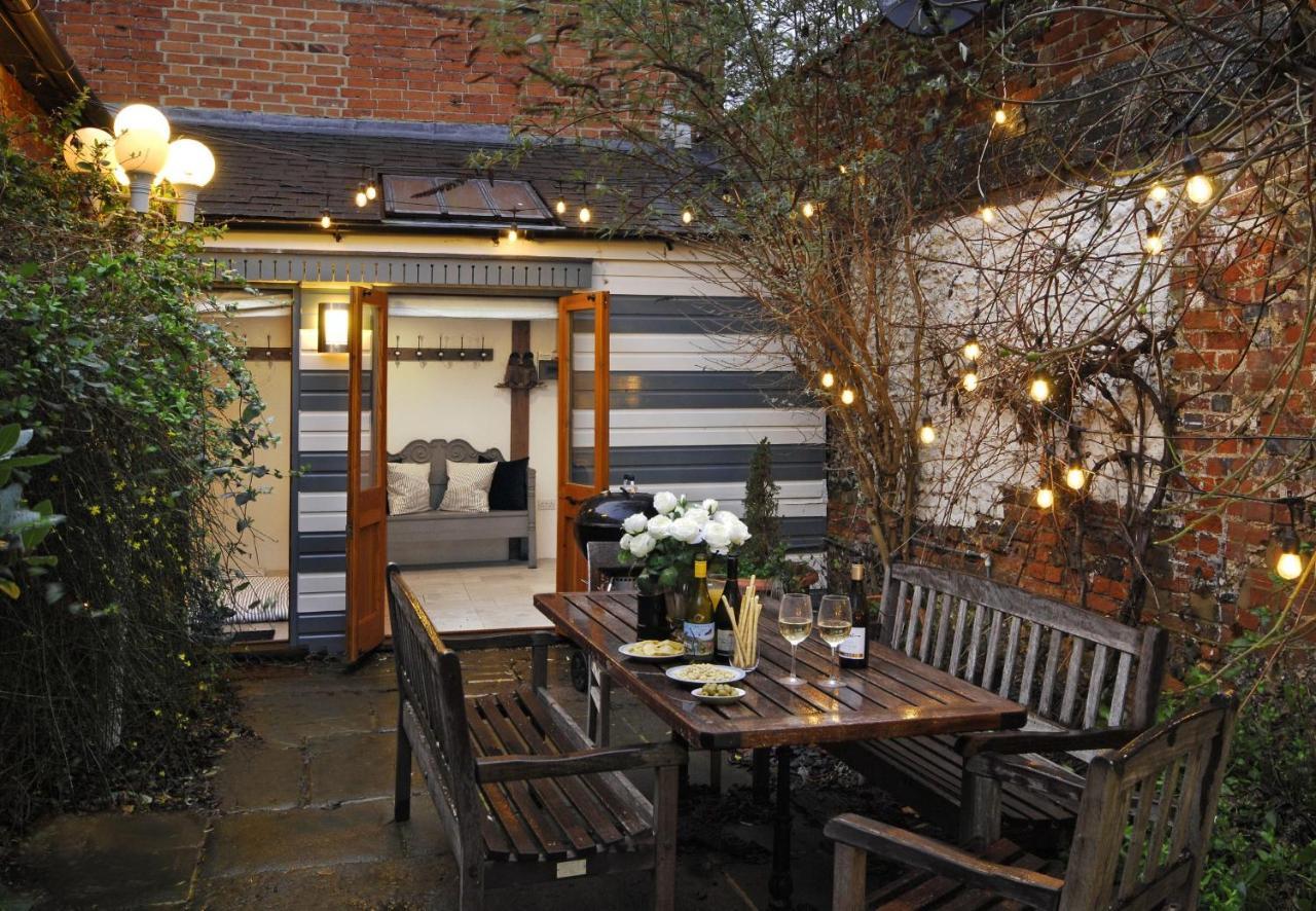 Dolls House - Luxury Townhouse *Sleeps 10* Villa Henley-on-Thames Exteriör bild
