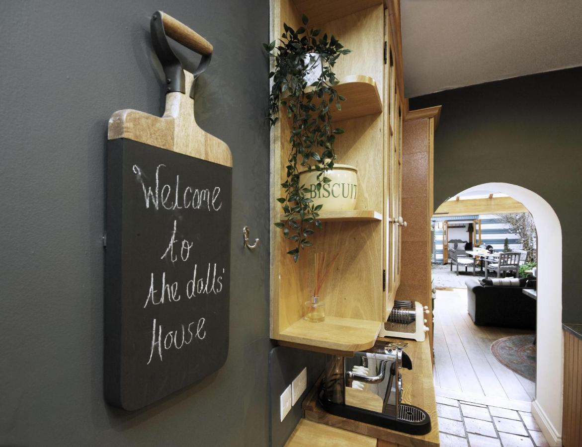 Dolls House - Luxury Townhouse *Sleeps 10* Villa Henley-on-Thames Exteriör bild