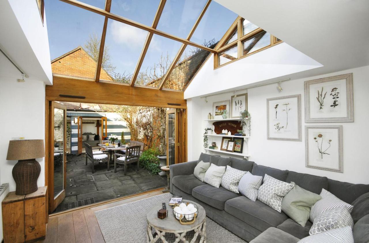 Dolls House - Luxury Townhouse *Sleeps 10* Villa Henley-on-Thames Exteriör bild