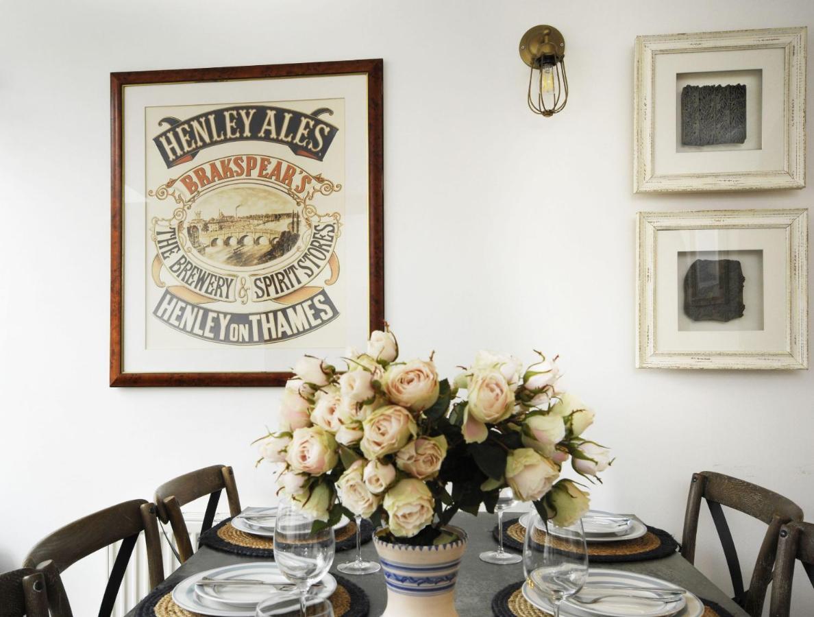 Dolls House - Luxury Townhouse *Sleeps 10* Villa Henley-on-Thames Exteriör bild