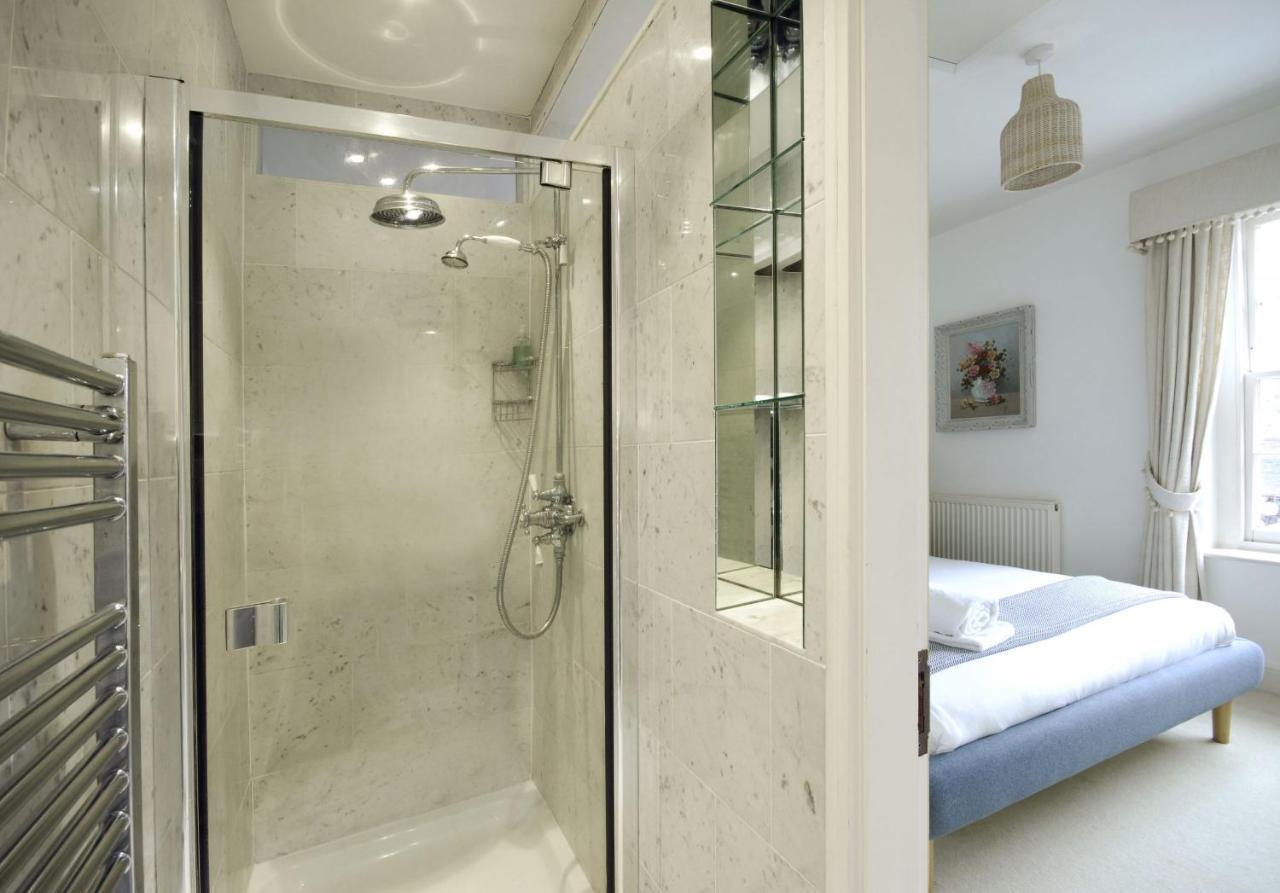 Dolls House - Luxury Townhouse *Sleeps 10* Villa Henley-on-Thames Exteriör bild