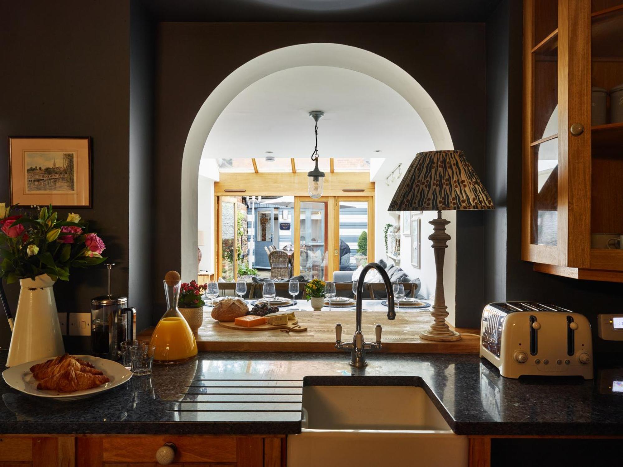 Dolls House - Luxury Townhouse *Sleeps 10* Villa Henley-on-Thames Exteriör bild